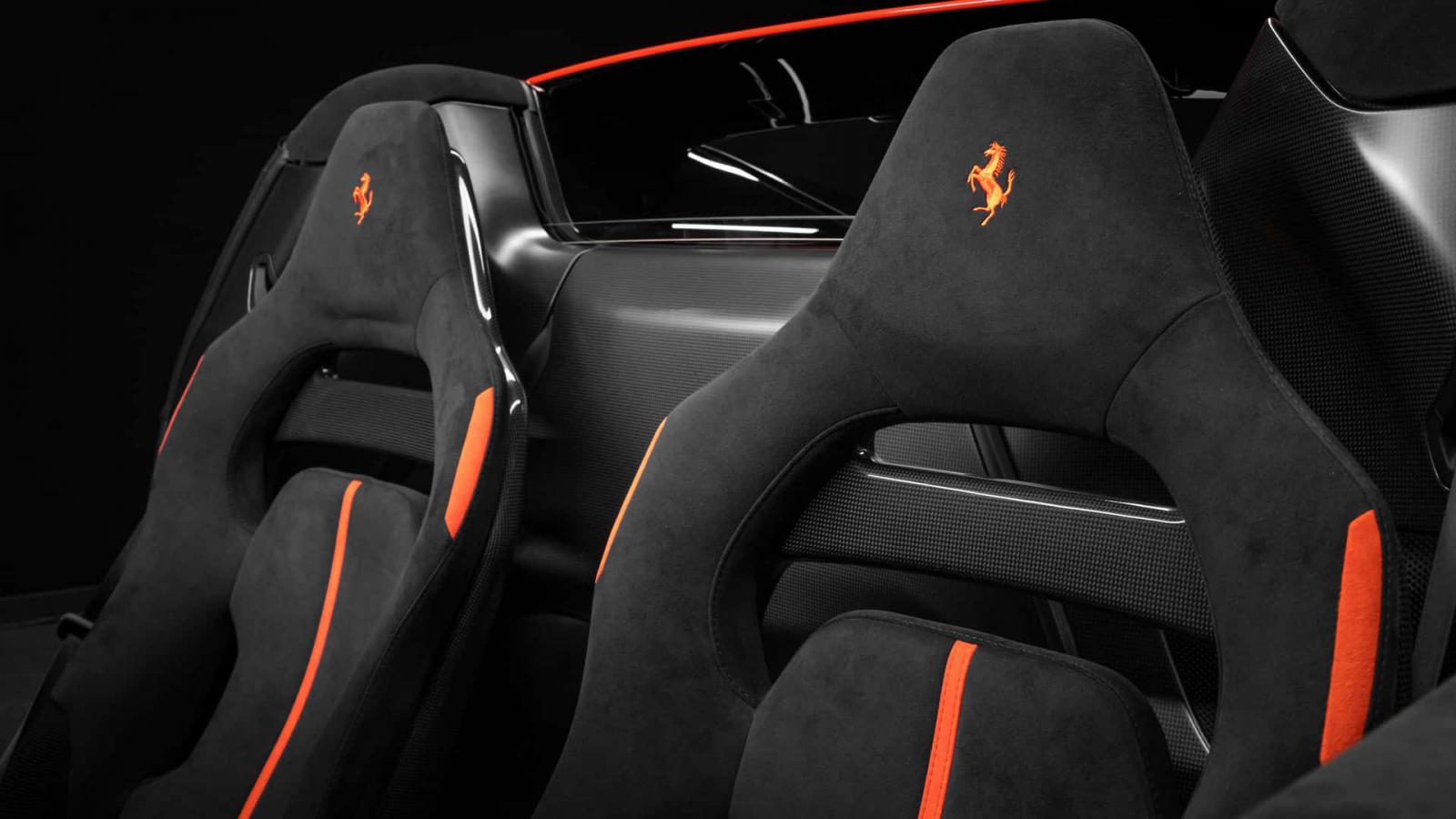 Ντεμπούτο για την σκληροπυρηνική Ferrari 296 Speciale με 880 άλογα